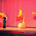 Шоу-Балет и Театр танца ART DANCE CLUB Восток с веерами Пламя